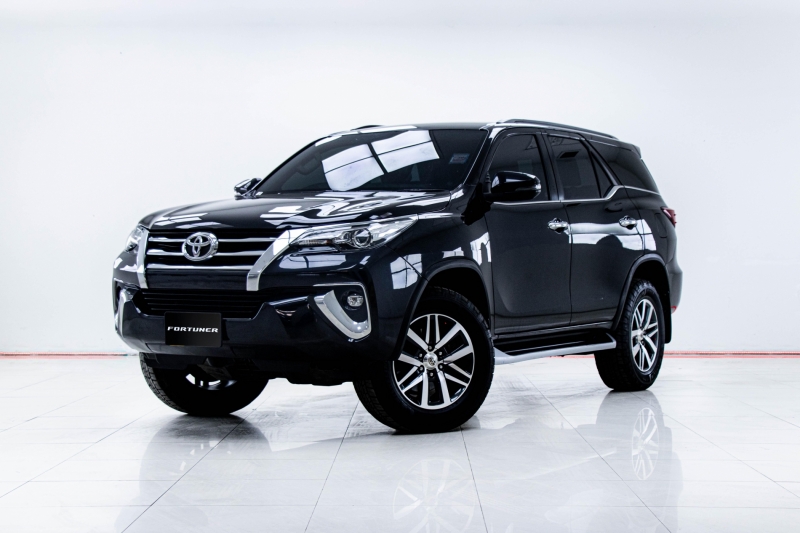 2018 TOYOTA FORTUNER 2.8 V 4WD