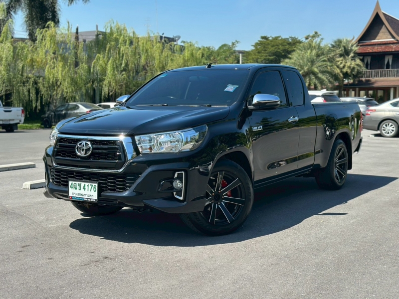 2019 TOYOTA HILUX REVO 2.4 J Plus Smartcab Z-EDITION