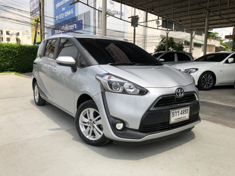 2017 TOYOTA SIENTA 1.5 G