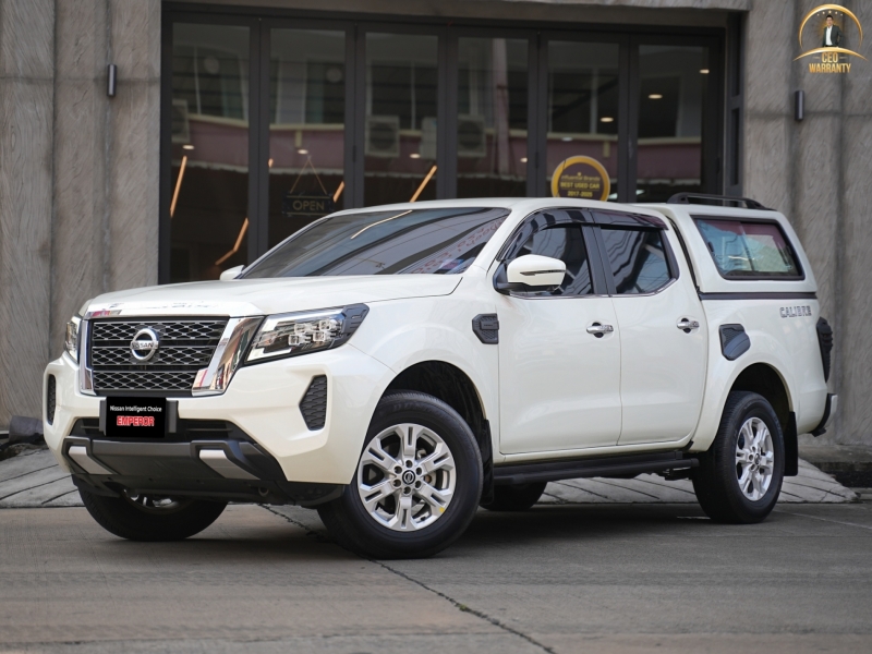 2022 NISSAN NAVARA NP300 DOUBLE CAB 2.5 E CALIBRE