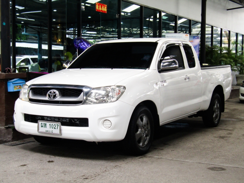 2011 TOYOTA HILUX VIGO 2.5 J SMART CAB