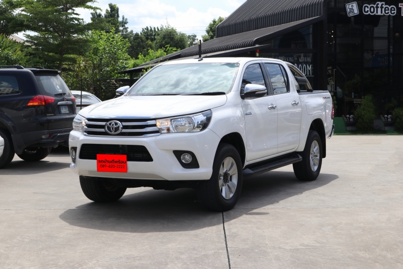 2015 TOYOTA HILUX REVO 2.4 E Plus Smartcab Prerunner