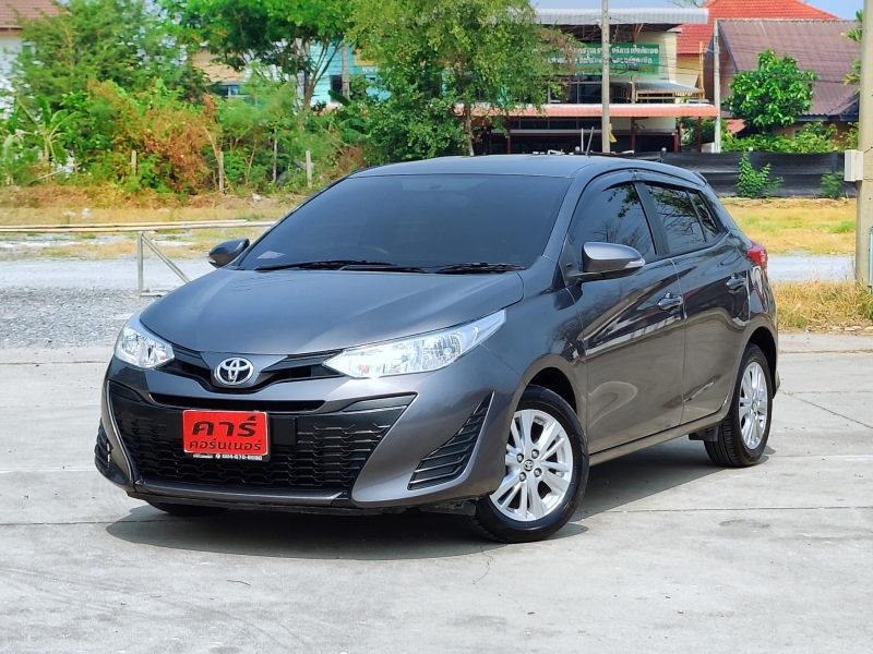 2019 TOYOTA YARIS 1.2 E