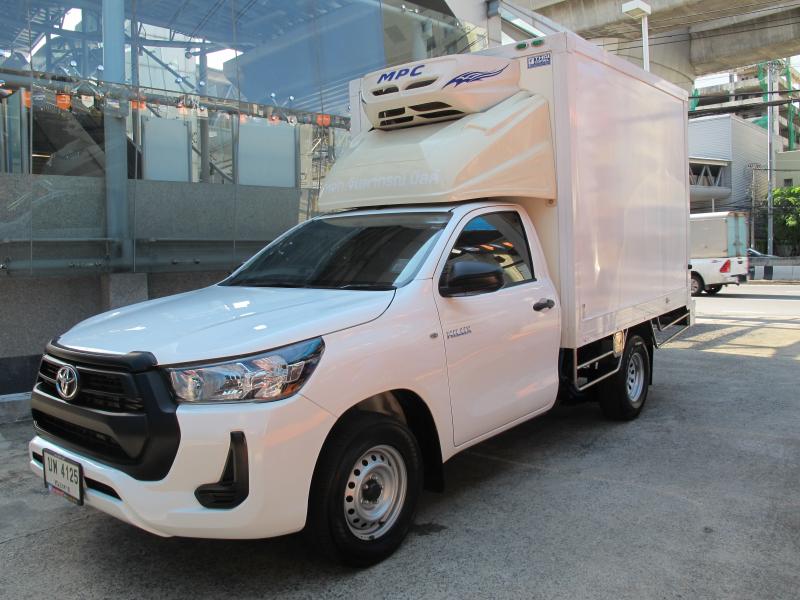 2023 TOYOTA HILUX REVO 2.4 E Smartcab