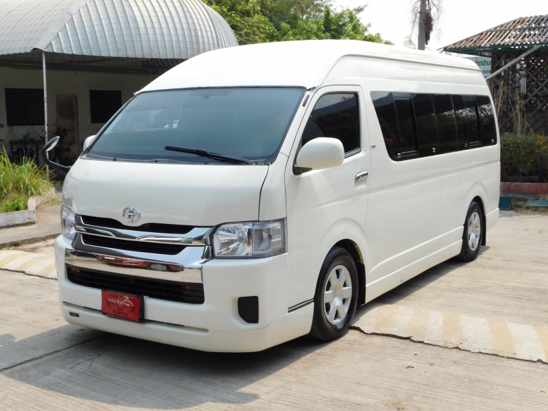 2013 TOYOTA COMMUTER 2.7 vvt-i