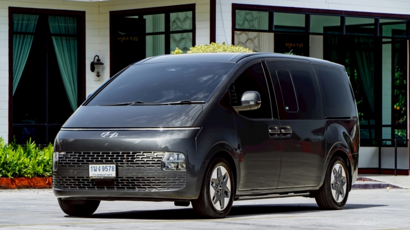2023 HYUNDAI STARIA 2.2 SEL