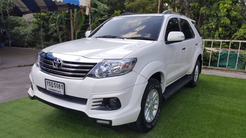 2013 TOYOTA FORTUNER 2.7 V
