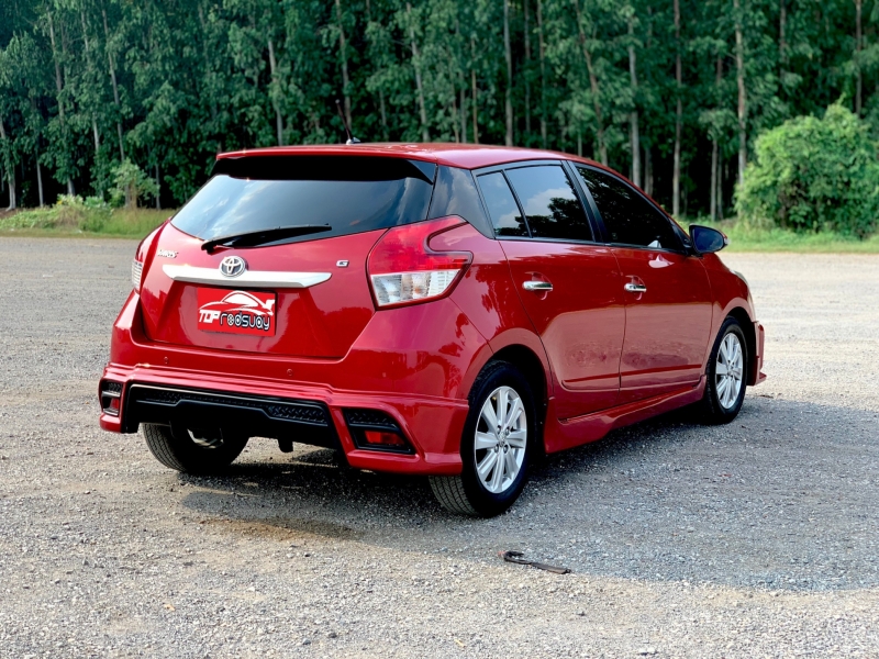 2015 TOYOTA YARIS 1.2 G