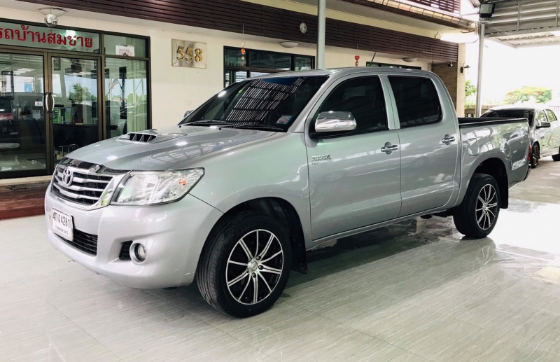 2015 TOYOTA HILUX VIGO 2.5 G DOUBLE CAB