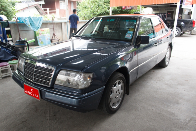 1997 BENZ E-CLASS E280