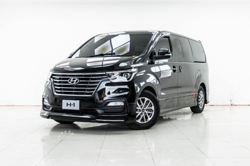 2019 HYUNDAI H-1 2.5 ELITE