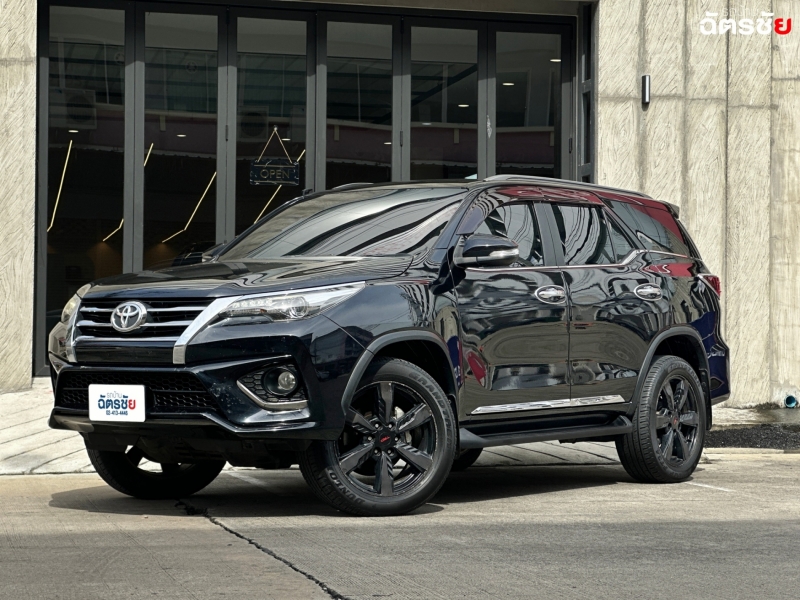 2016 TOYOTA FORTUNER 2.8 TRD Sportivo 4WD