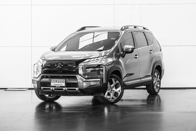 2023 MITSUBISHI XPANDER CROSS