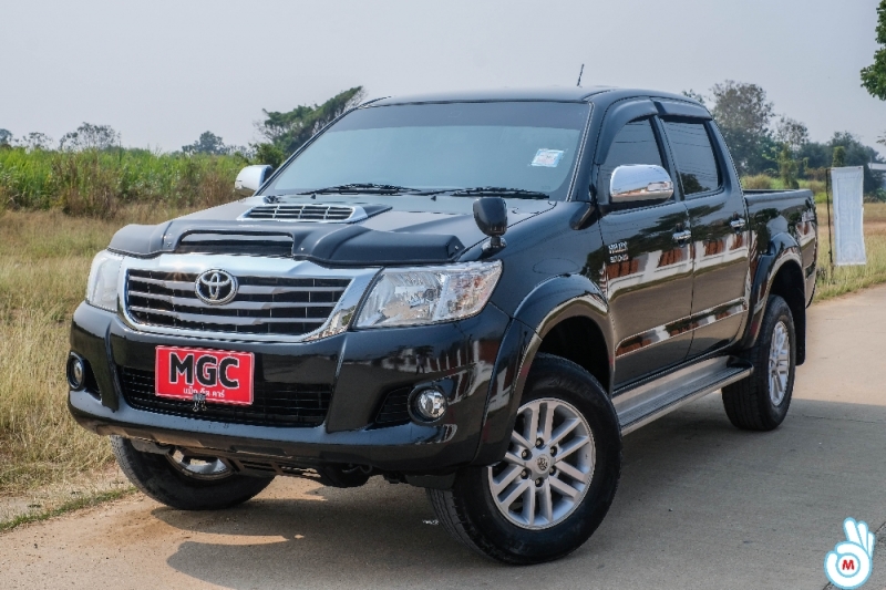 2013 TOYOTA HILUX VIGO 3.0 G DOUBLE CAB PRERUNNER