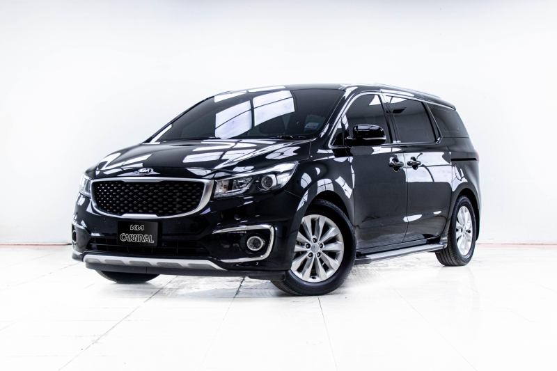 2018 KIA GRAND CARNIVAL 2.2 EX