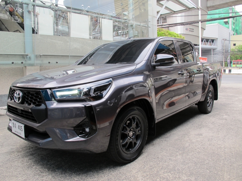 2024 TOYOTA HILUX REVO 2.4 Entry Doublecab Z-Edition