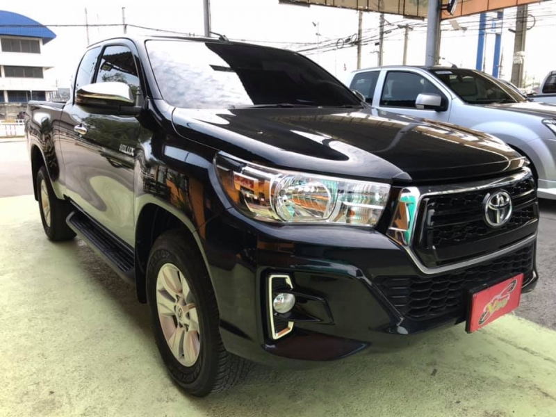 2018 TOYOTA HILUX REVO 2.4 J Plus Smartcab Prerunner