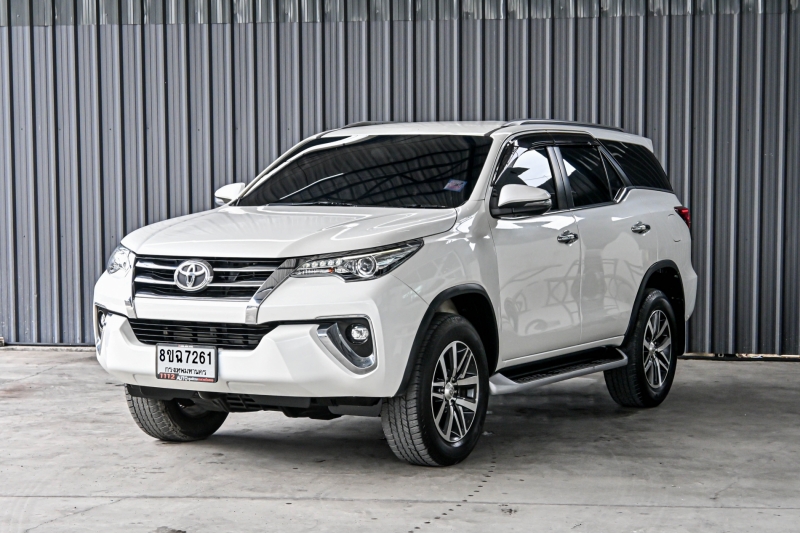 2018 TOYOTA FORTUNER 2.4 V