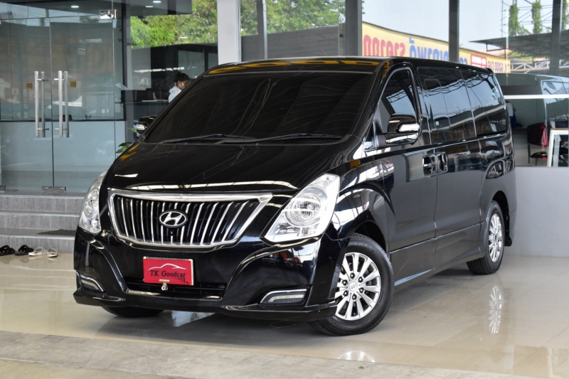2016 HYUNDAI H-1 2.5 DELUXE