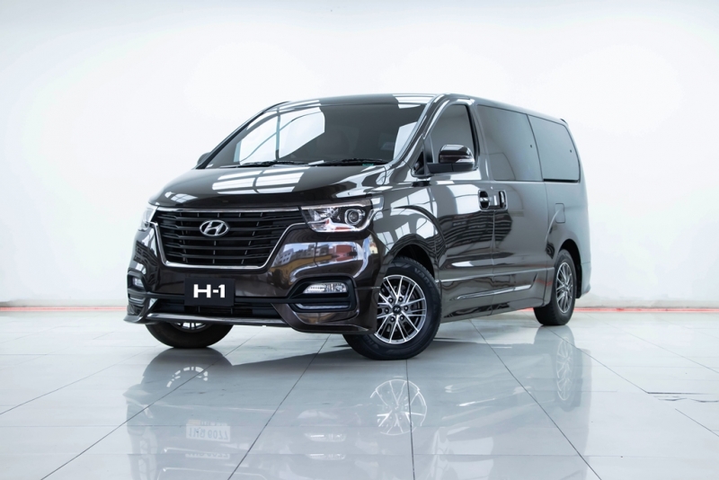 2024 HYUNDAI H-1 2.5 ELITE