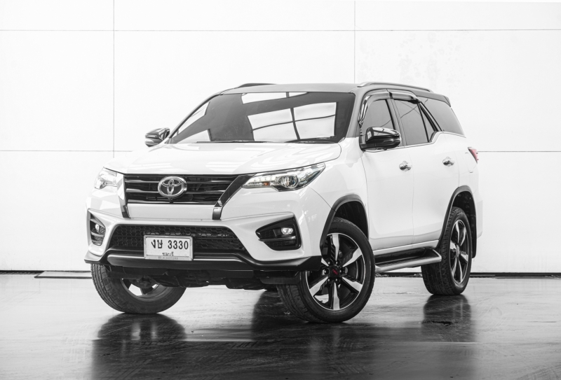 2020 TOYOTA FORTUNER 2.8 TRD Sportivo 4WD