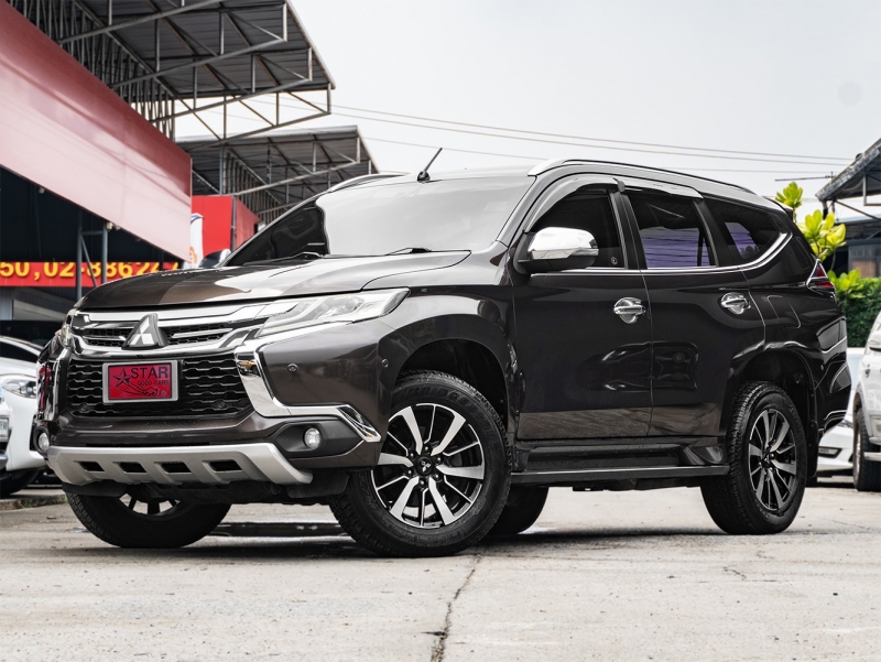 2015 MITSUBISHI PAJERO SPORT 2.4 GT Premium 4WD