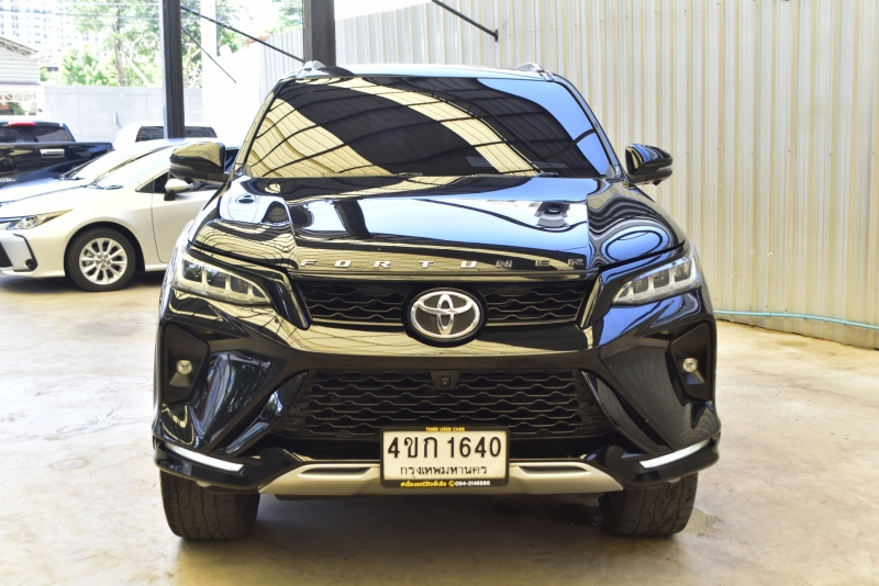 2022 TOYOTA FORTUNER 2.4 LEGENDER 4WD