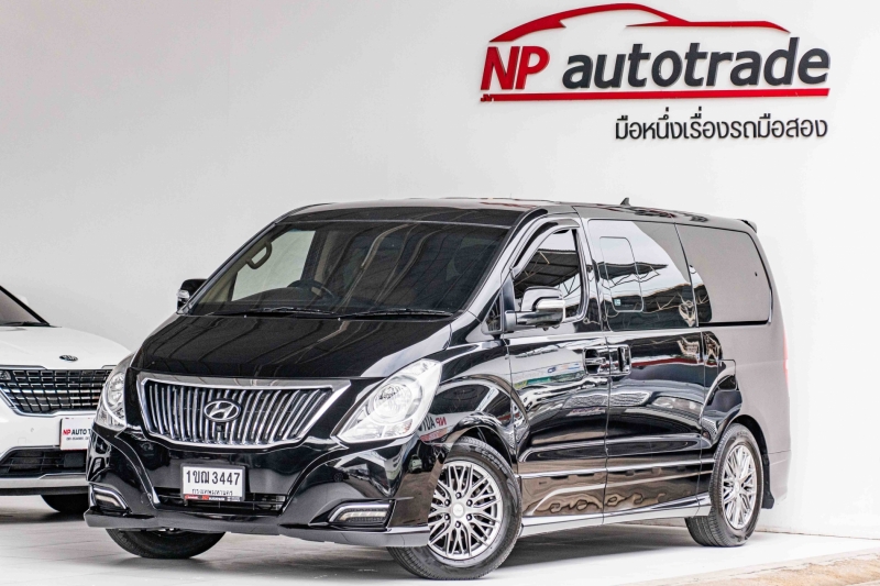 2017 HYUNDAI GRAND STAREX 2.5 PREMIUM