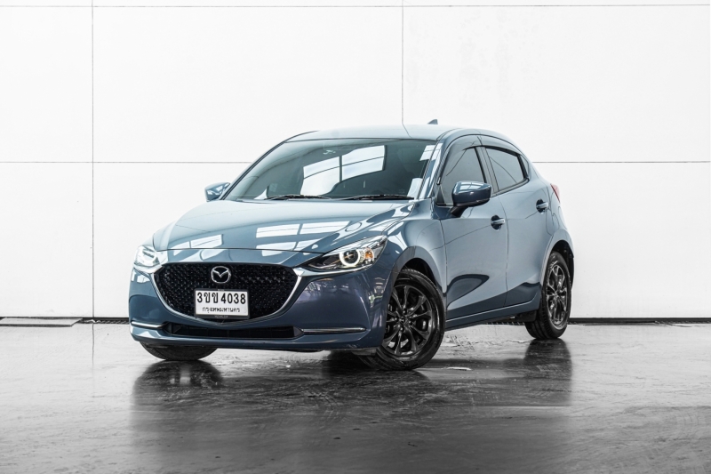 2022 MAZDA 2 SkyActiv 1.3 S Leather