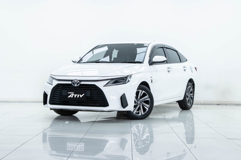 2022 TOYOTA YARIS ATIV Sport