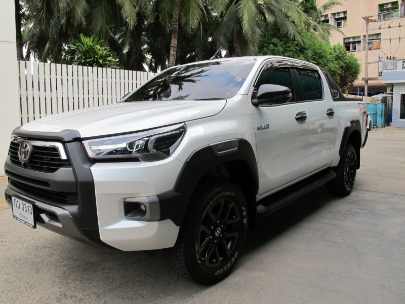 2024 TOYOTA HILUX REVO ROCCO 2.4 Double Cab Prerunner