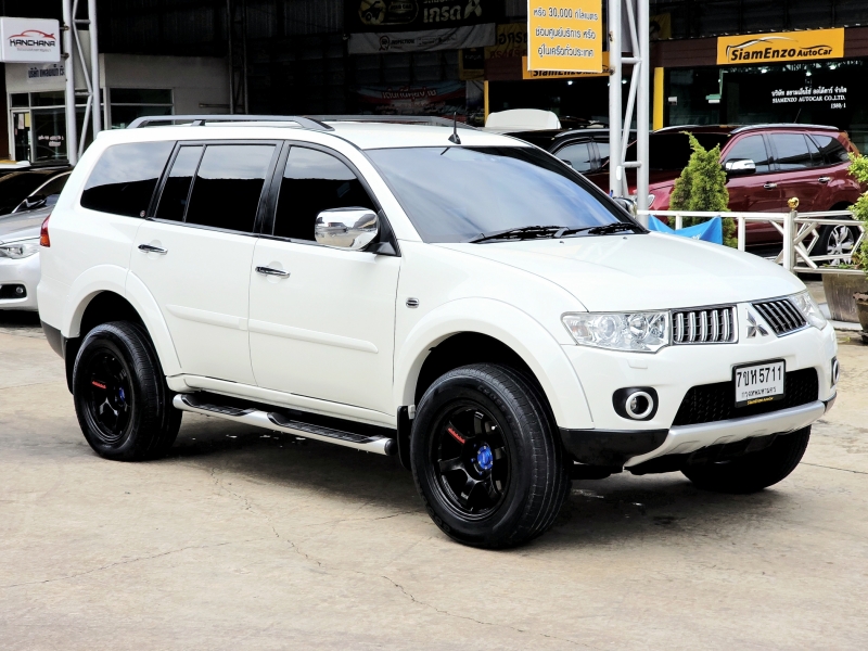 2013 MITSUBISHI PAJERO SPORT 2.5 GT 2WD