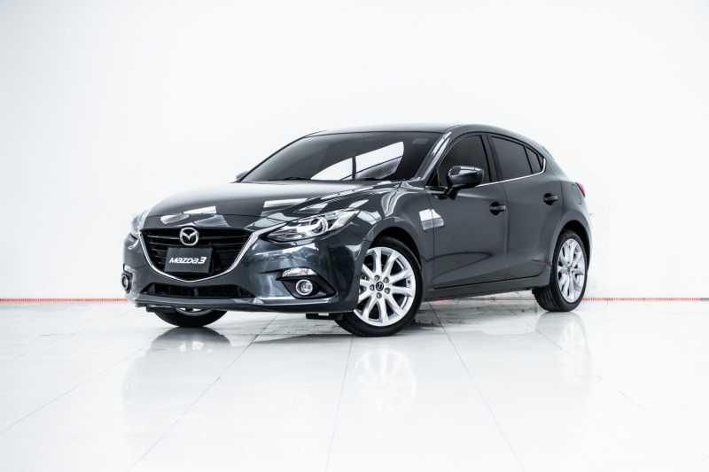 2015 MAZDA 3 SkyActiv 2.0 S Hatchback