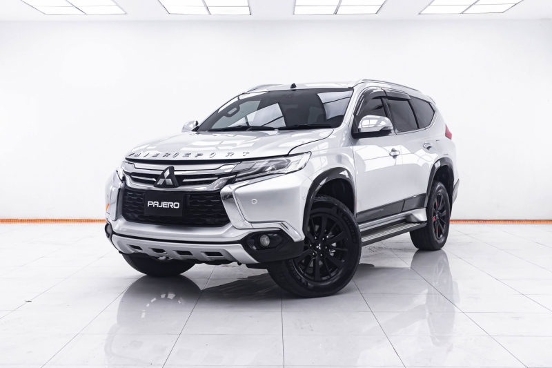 2016 MITSUBISHI PAJERO