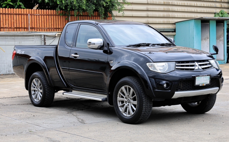 2013 MITSUBISHI TRITON MEGA CAB 2.5 GLS PLUS