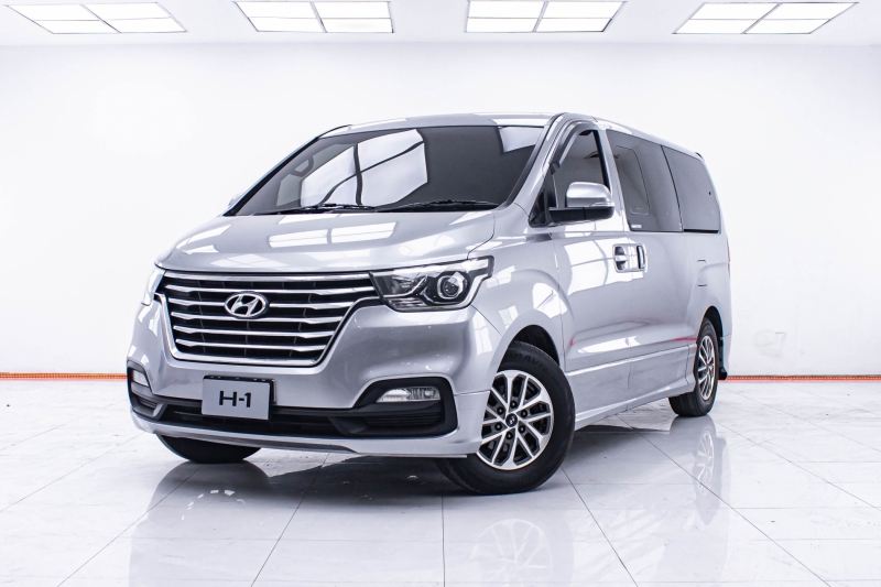 2019 HYUNDAI H-1 2.5 ELITE