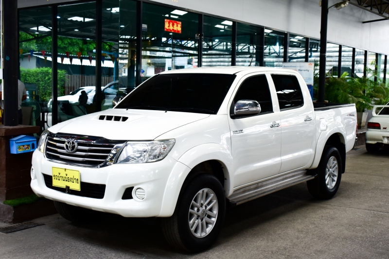 2014 TOYOTA HILUX VIGO 2.5 E DOUBLE CAB PRERUNNER