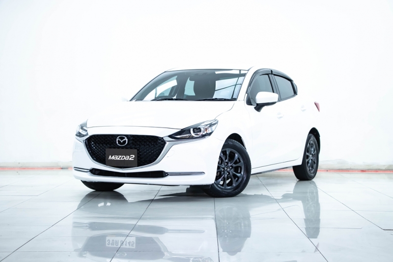 2022 MAZDA 2 SkyActiv 1.3 S Leather