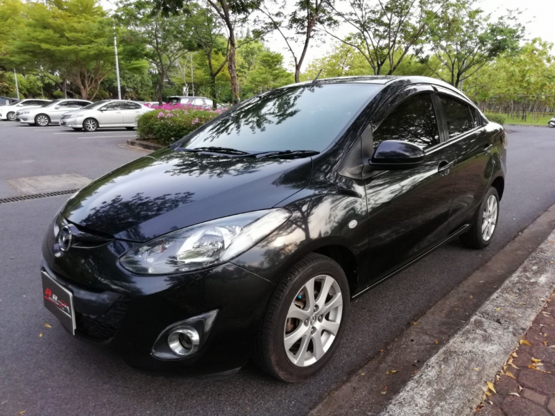2011 MAZDA 2 1.5 Elegance