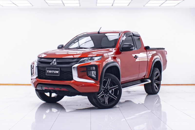 2019 MITSUBISHI TRITON MEGA CAB 2.4 GLX PLUS