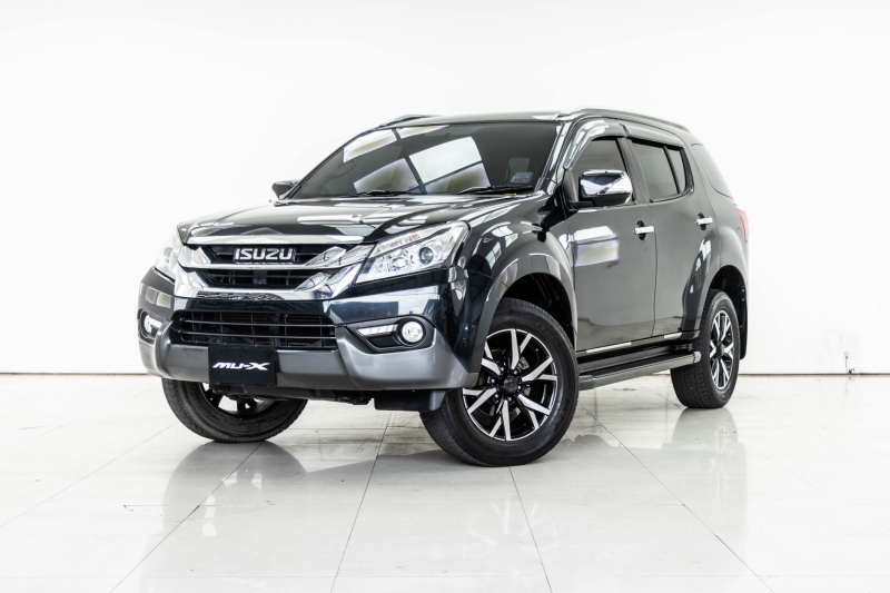 2017 ISUZU MU-X 3.0 DVD Navi