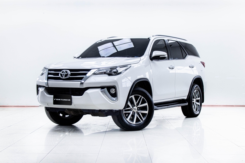 2017 TOYOTA FORTUNER 2.4 V
