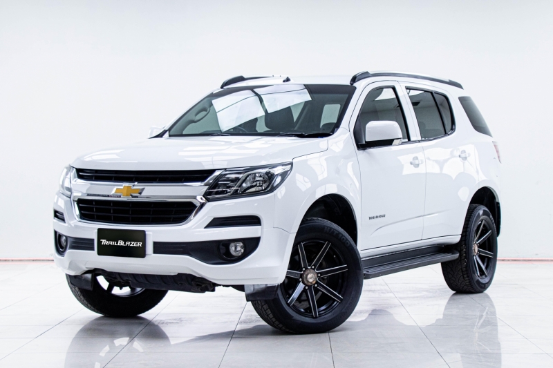 2019 CHEVROLET TRAILBLAZER 2.5 LT 2WD