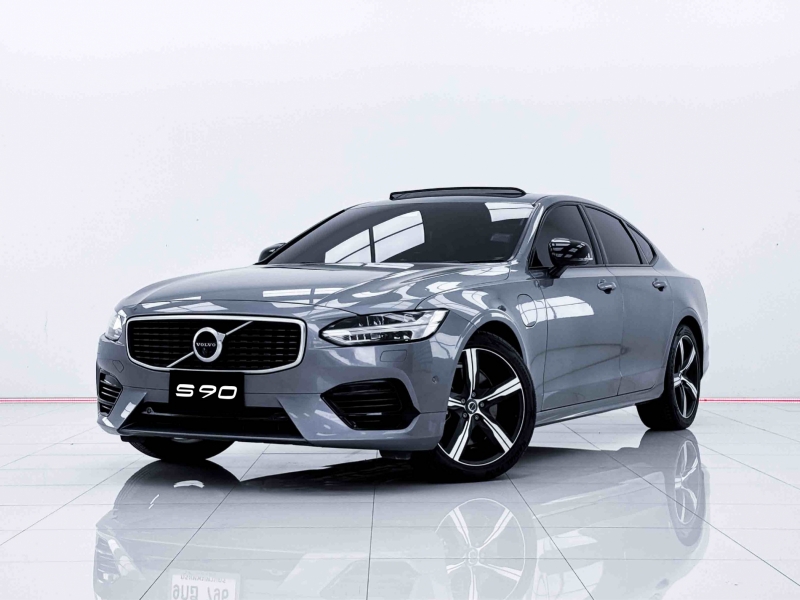 2019 VOLVO S90 2.0