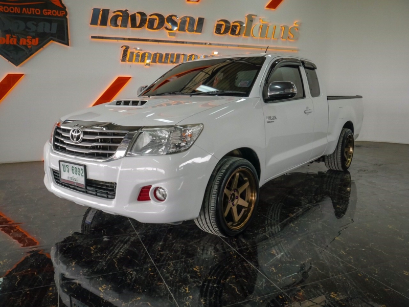 2014 TOYOTA HILUX VIGO 2.5 G SMART CAB