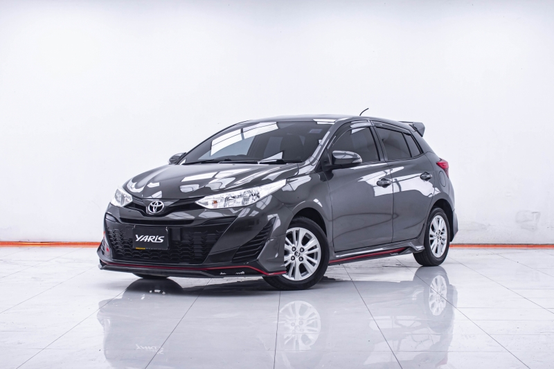 2018 TOYOTA YARIS 1.2 E