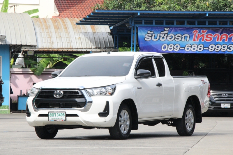2022 TOYOTA HILUX REVO 2.4 E Smartcab Z-EDITION