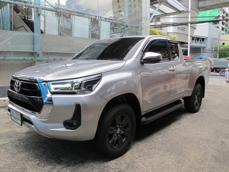 2022 TOYOTA HILUX REVO 2.4 Entry Smartcab Prerunner