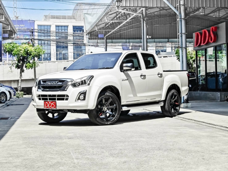 2016 ISUZU D-MAX โฉมสอง (12-19) Hi-Lander CAB4 1.9 Ddi Z-Prestige