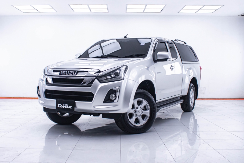2018 ISUZU D-MAX โฉมสอง (12-19) Hi-Lander CAB4 1.9 Ddi Z DVD